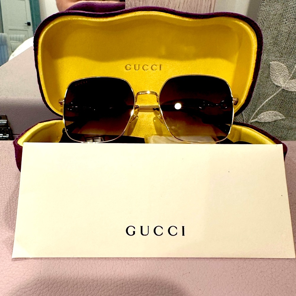 Gucci Gold and Brown Square Sunglasses. Proof of Authenticity In Photos